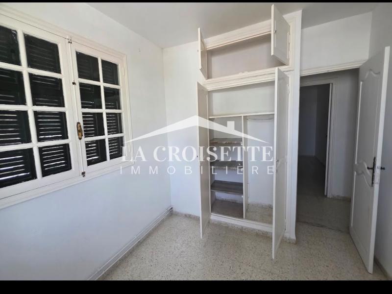Villa S+4 avec jardin à La Marsa